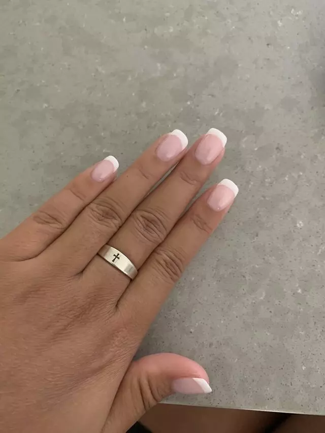 Highland Nails & Spa