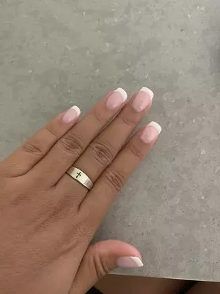Highland Nails & Spa