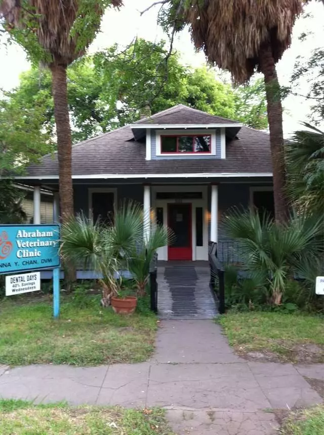 Abraham Veterinary Clinic