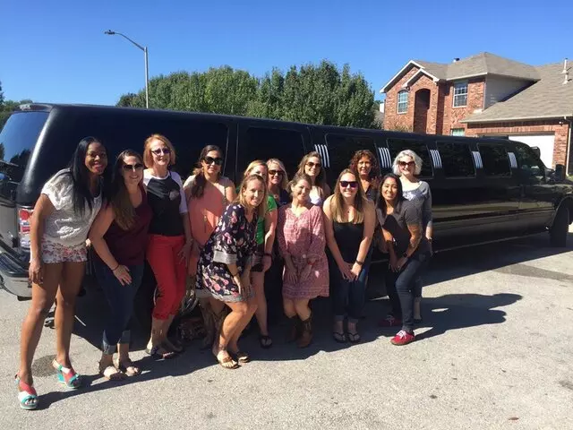 Aurora Lights Limos and Transport