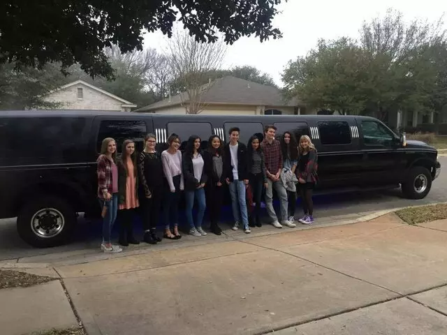 Aurora Lights Limos and Transport