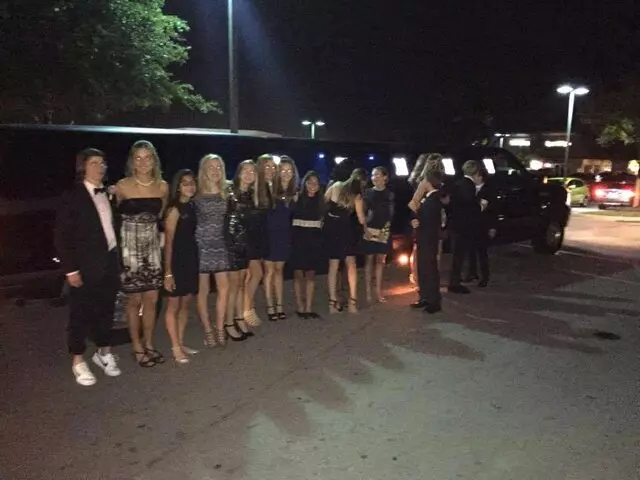 Aurora Lights Limos and Transport