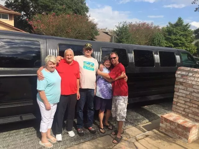 Aurora Lights Limos and Transport