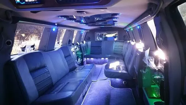 Aurora Lights Limos and Transport