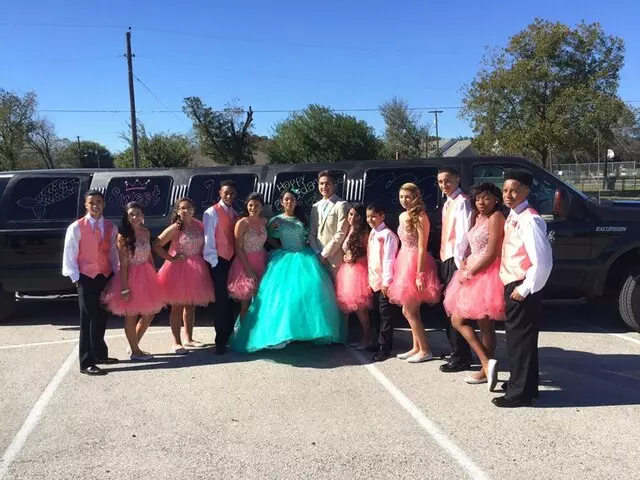 Aurora Lights Limos and Transport