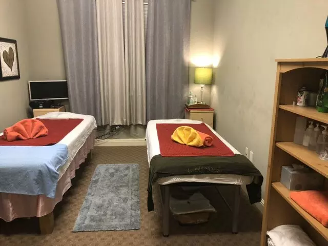 Crystal Massage