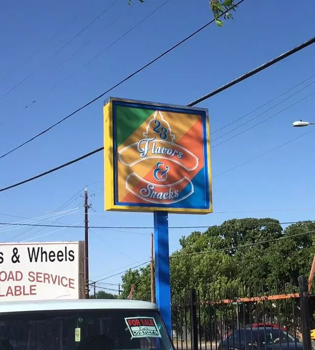 23 Flavors and Snacks