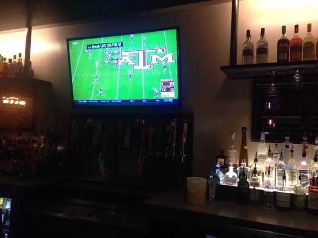 Foxhole Culinary Tavern