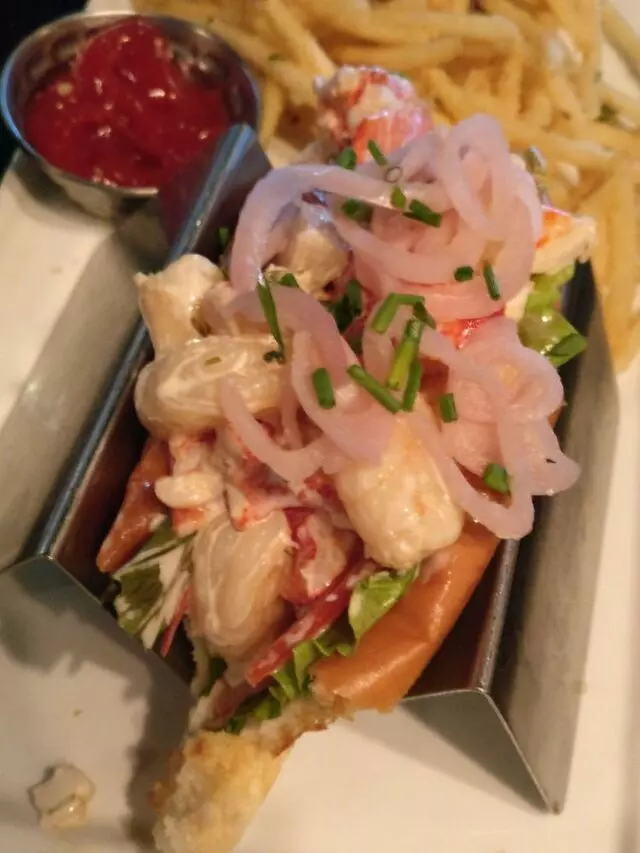 Foxhole Culinary Tavern