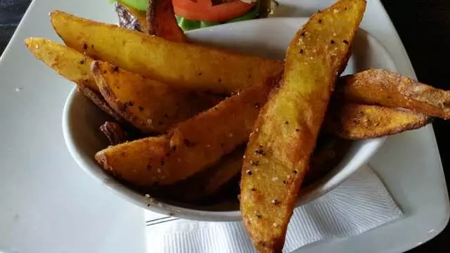 Foxhole Culinary Tavern