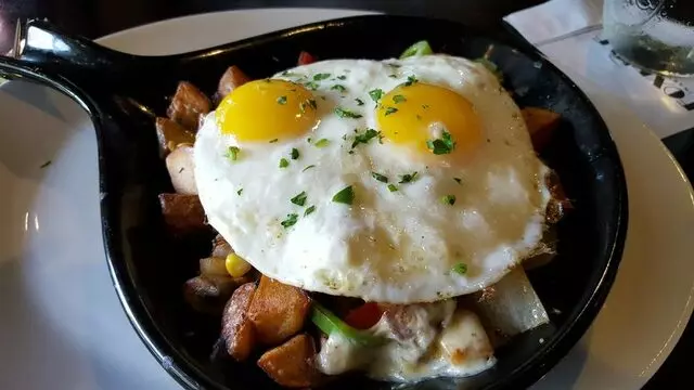 Foxhole Culinary Tavern