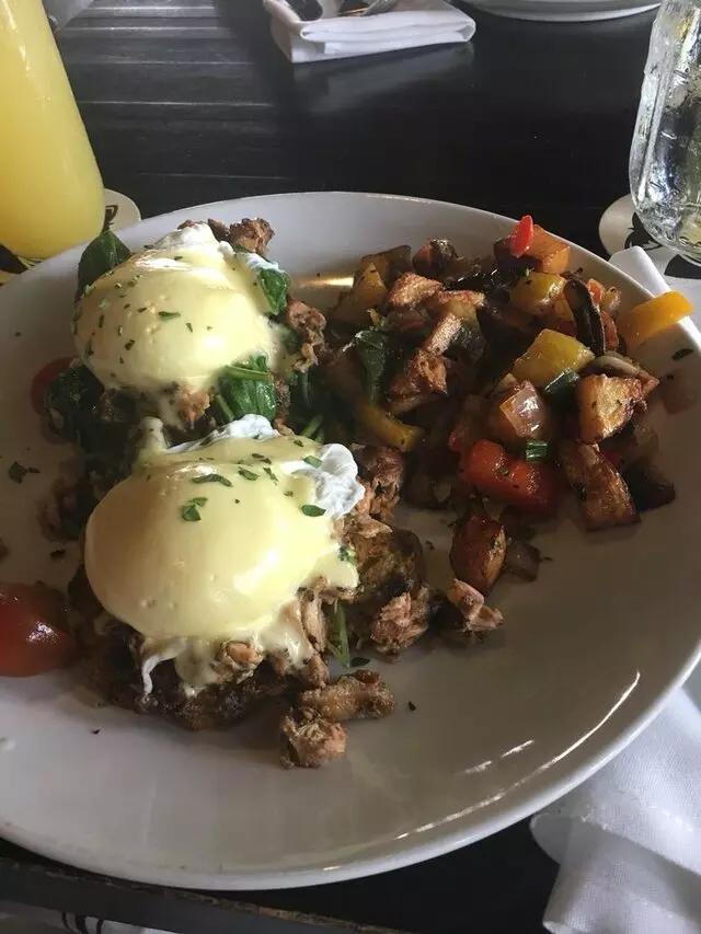 Foxhole Culinary Tavern