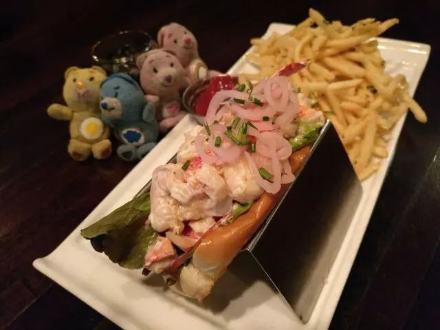 Foxhole Culinary Tavern
