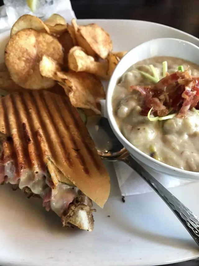Foxhole Culinary Tavern