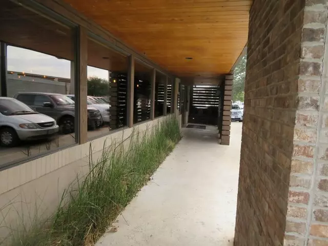 Foxhole Culinary Tavern