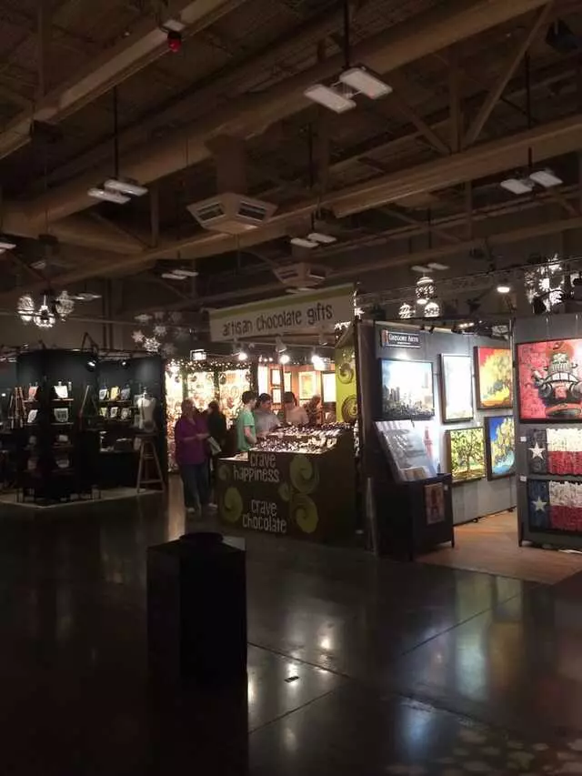 Armadillo Christmas Bazaar