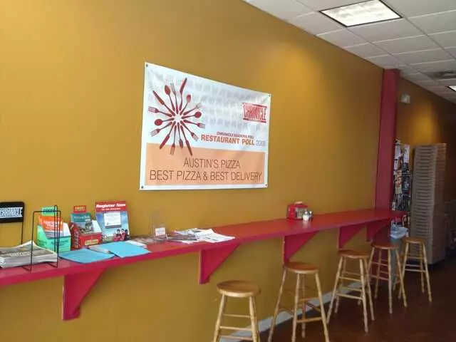 Austin’s Pizza - William Cannon