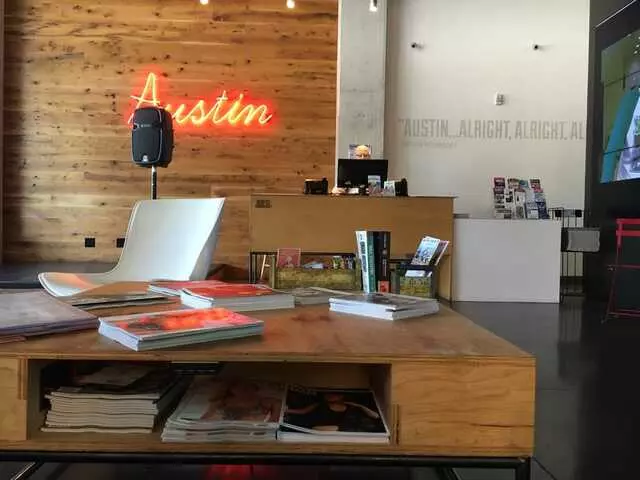 Austin Detours