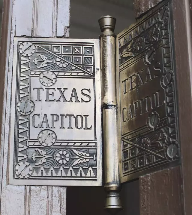 Austin Detours