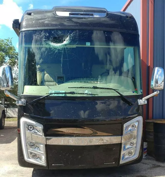 Abbey Rowe Auto Glass of Austin