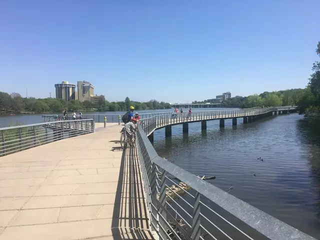 Ann & Roy Butler Hike & Bike Trail