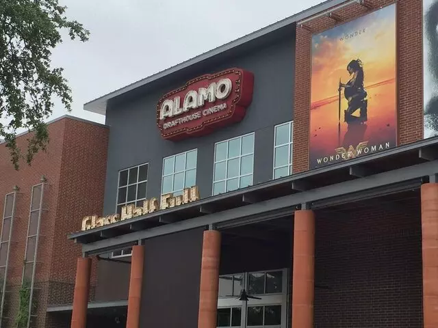 Alamo Drafthouse Cinema - Lakeline