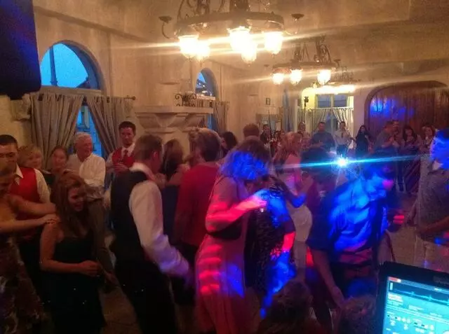 Austin Texas Wedding Djs