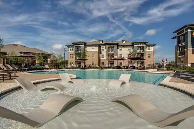 33 Hundred Apartments