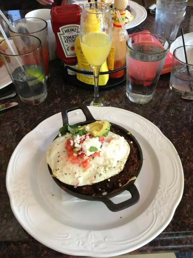 1886 Cafe & Bakery