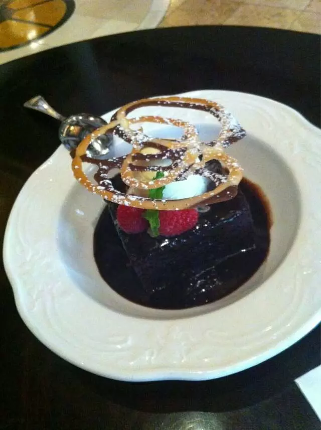 1886 Cafe & Bakery