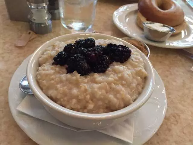 1886 Cafe & Bakery