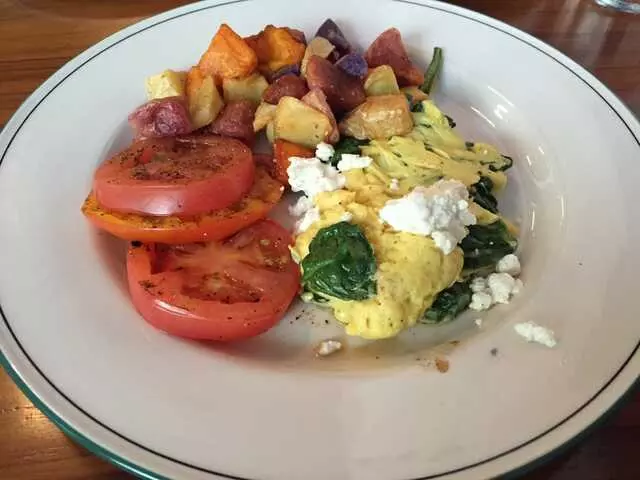 1886 Cafe & Bakery