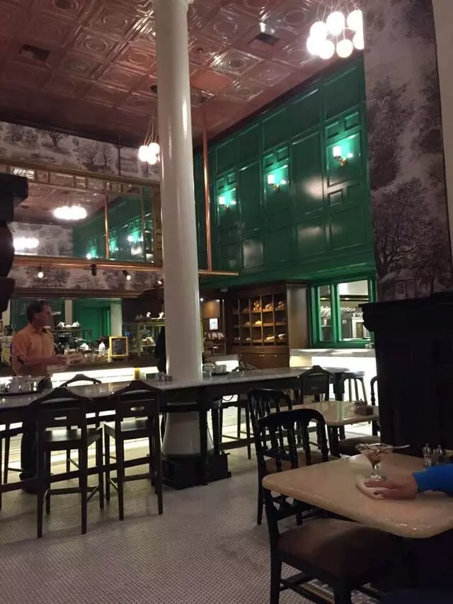 1886 Cafe & Bakery