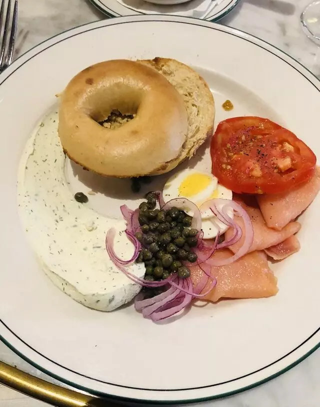 1886 Cafe & Bakery