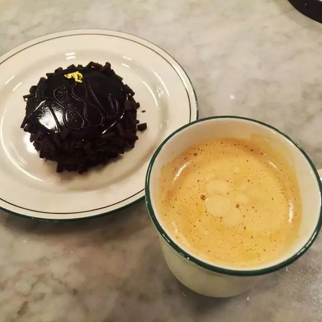 1886 Cafe & Bakery