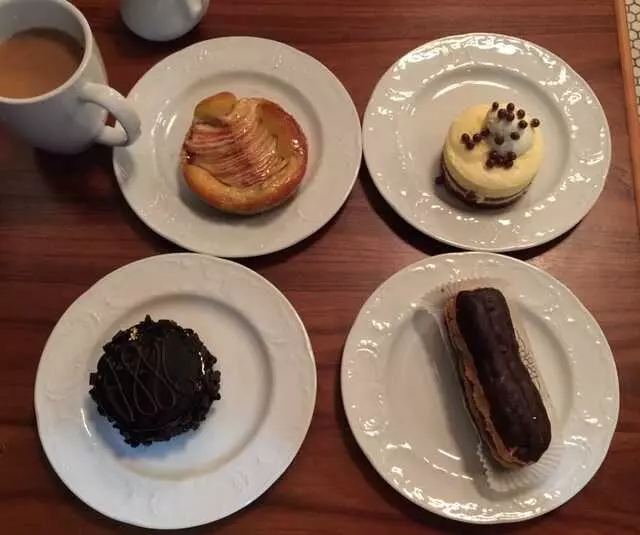 1886 Cafe & Bakery