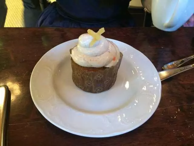 1886 Cafe & Bakery