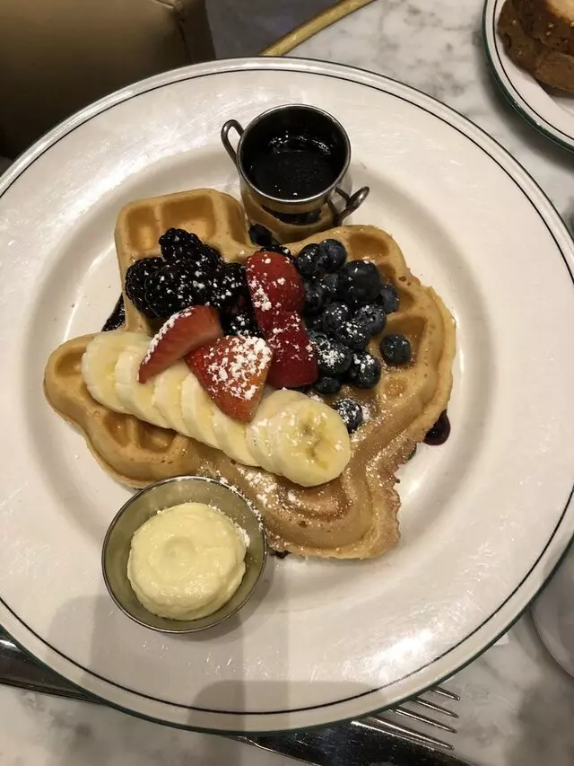 1886 Cafe & Bakery