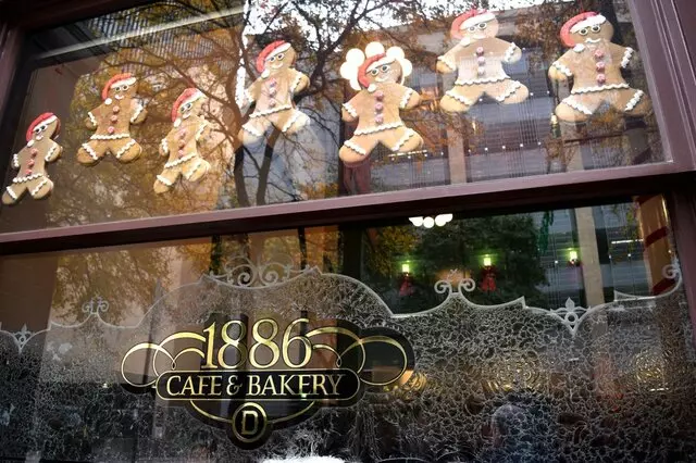1886 Cafe & Bakery