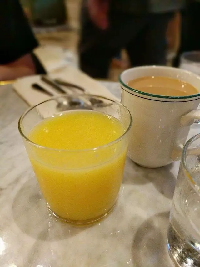 1886 Cafe & Bakery