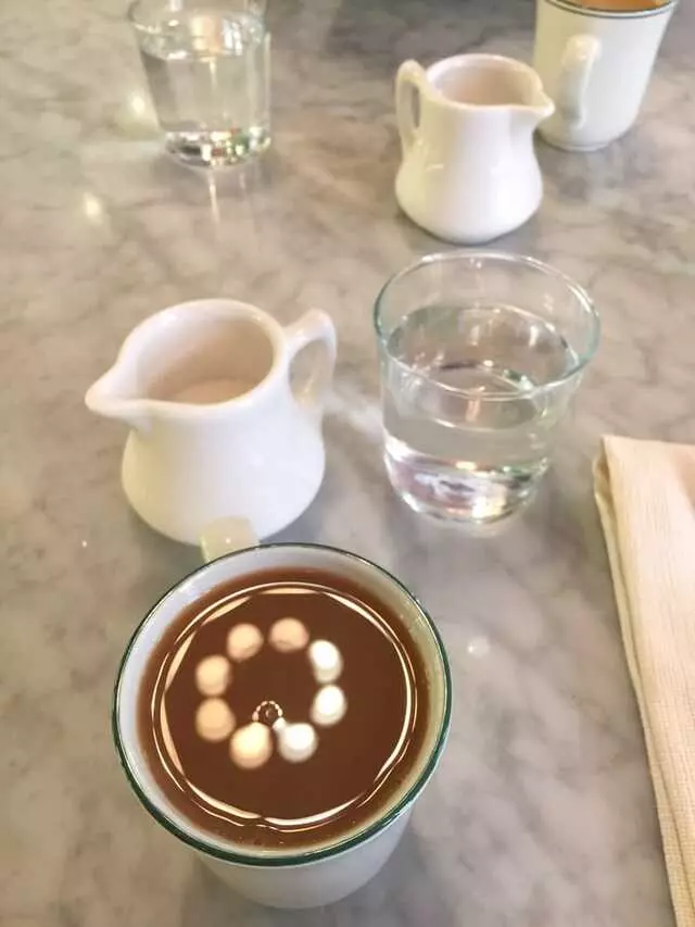 1886 Cafe & Bakery
