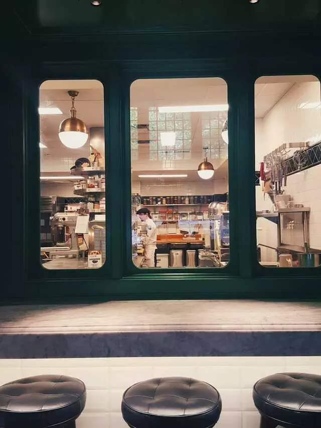 1886 Cafe & Bakery