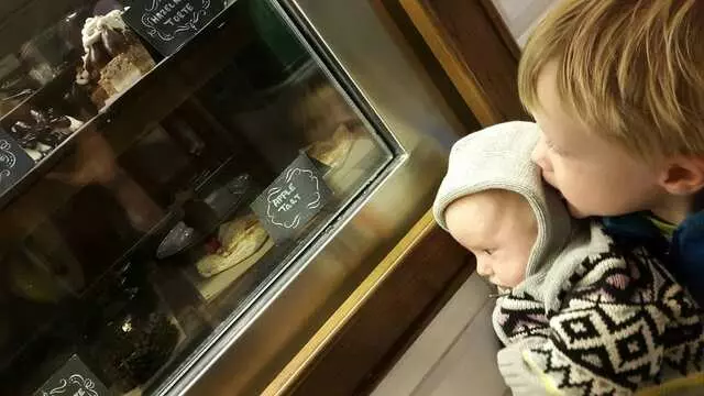 1886 Cafe & Bakery