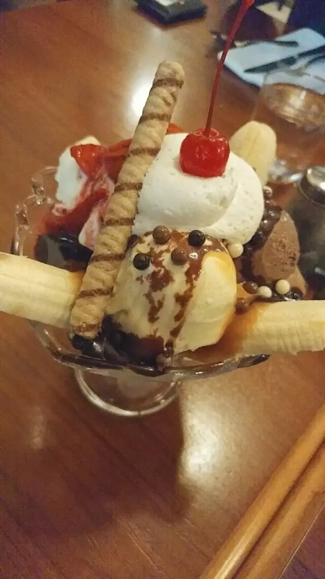 1886 Cafe & Bakery