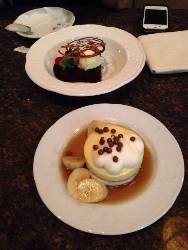 1886 Cafe & Bakery