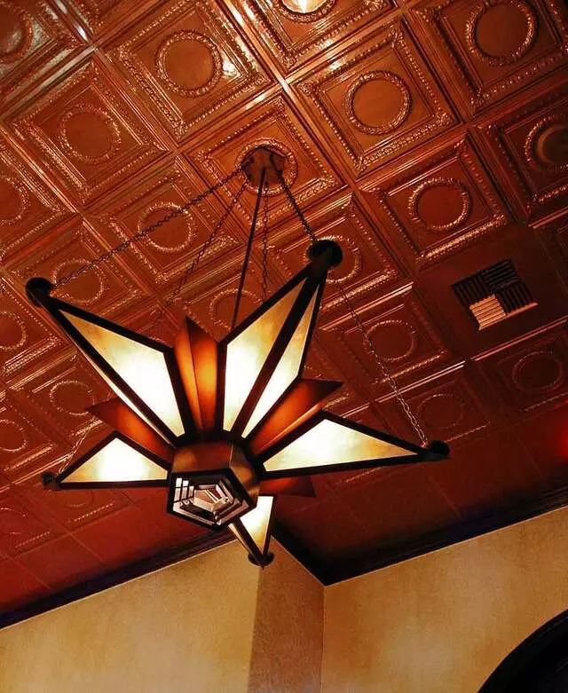 1886 Cafe & Bakery