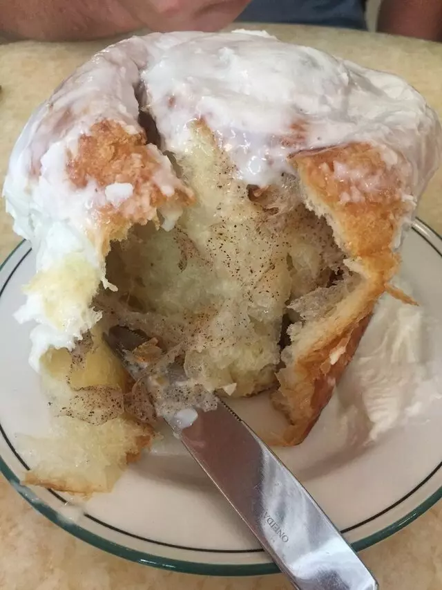 1886 Cafe & Bakery