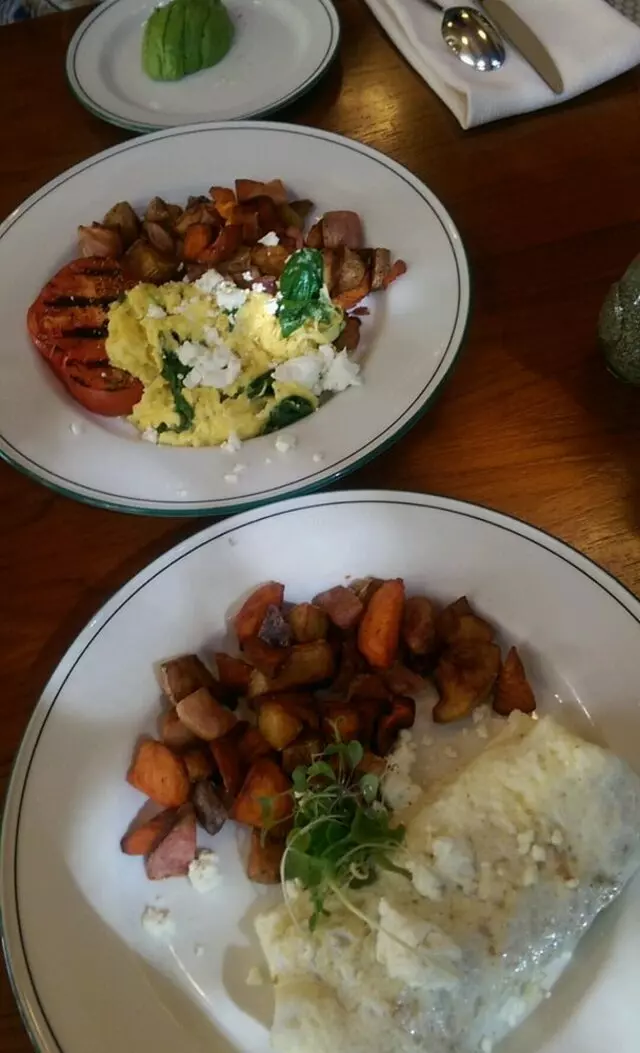 1886 Cafe & Bakery