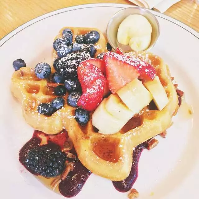 1886 Cafe & Bakery