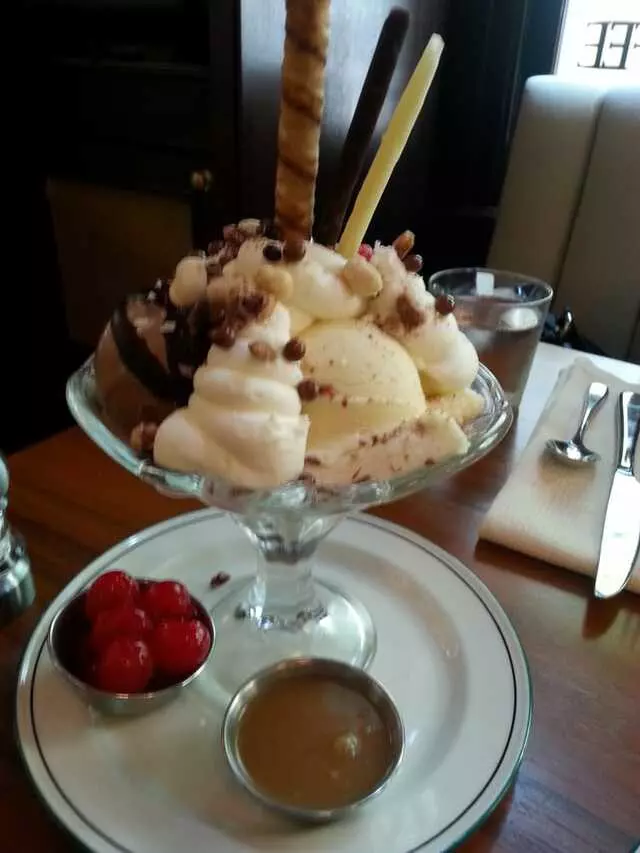 1886 Cafe & Bakery